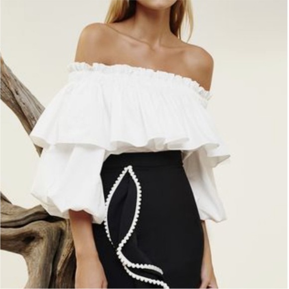 Alexis Barbie Off Shoulder Ruffle Top - Picture 4 of 8
